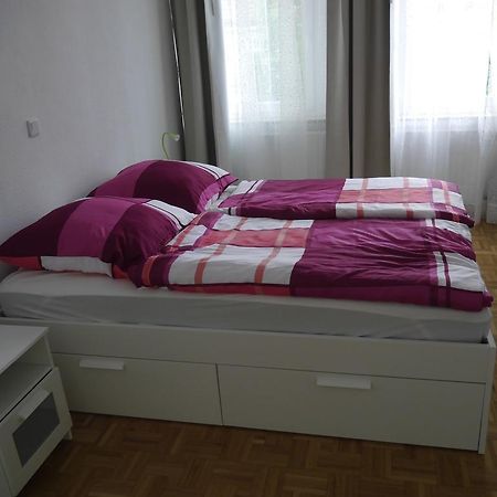 Schoene Ferien Und Messewohnung Naehe Duesseldorf Und Koeln ฮาน ภายนอก รูปภาพ
